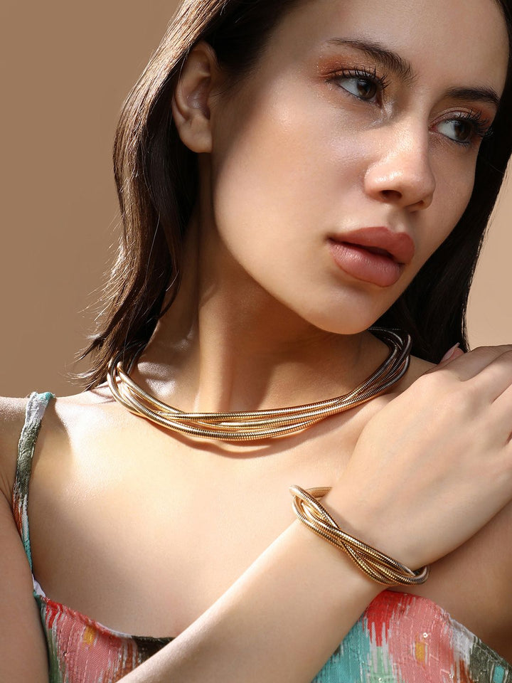 SOHI set perhiasan bersalut emas ribbed-intertwine