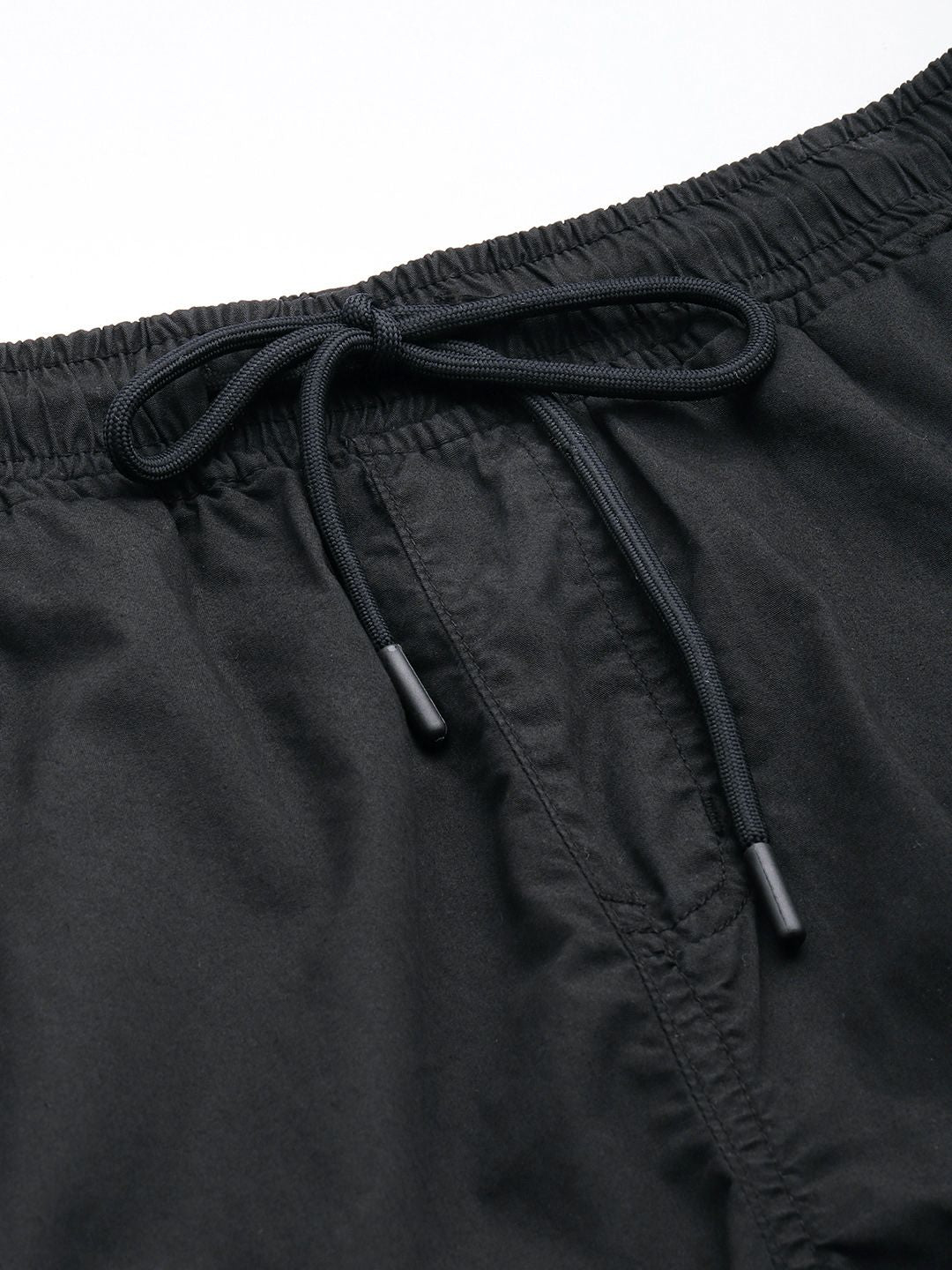 Bene Kleed Men Black Parachute Fit Pure Cotton Cargos Trousers