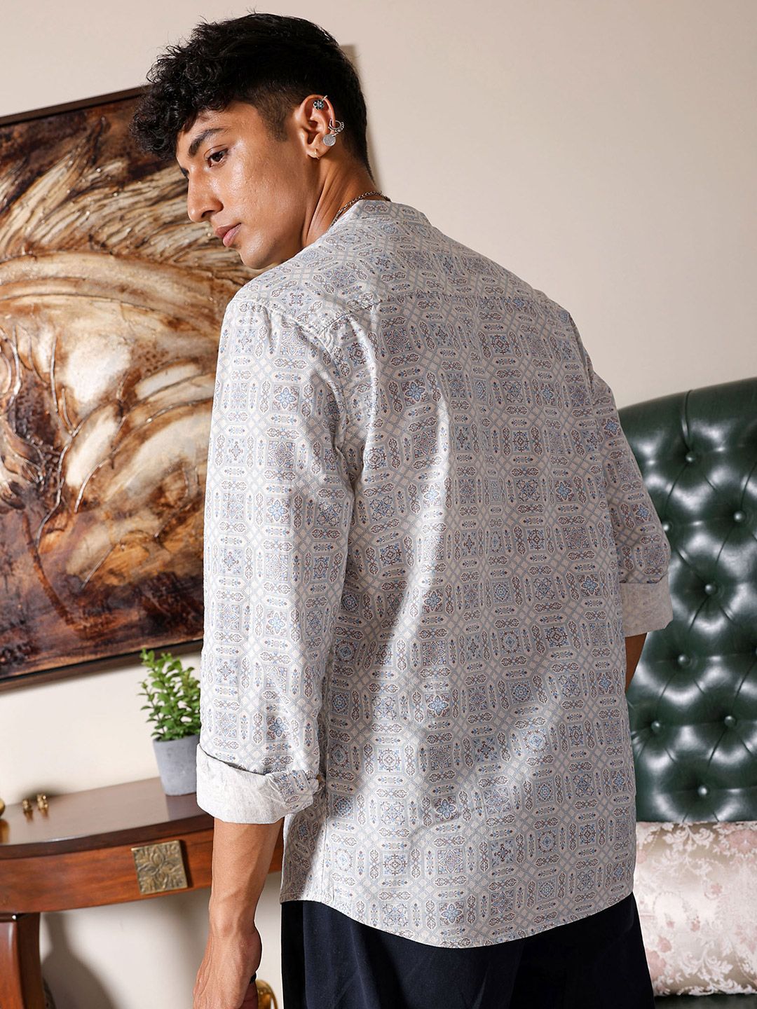 The Indian Garage Co Men Slim Fit Indie Printed Resortwear Shirt