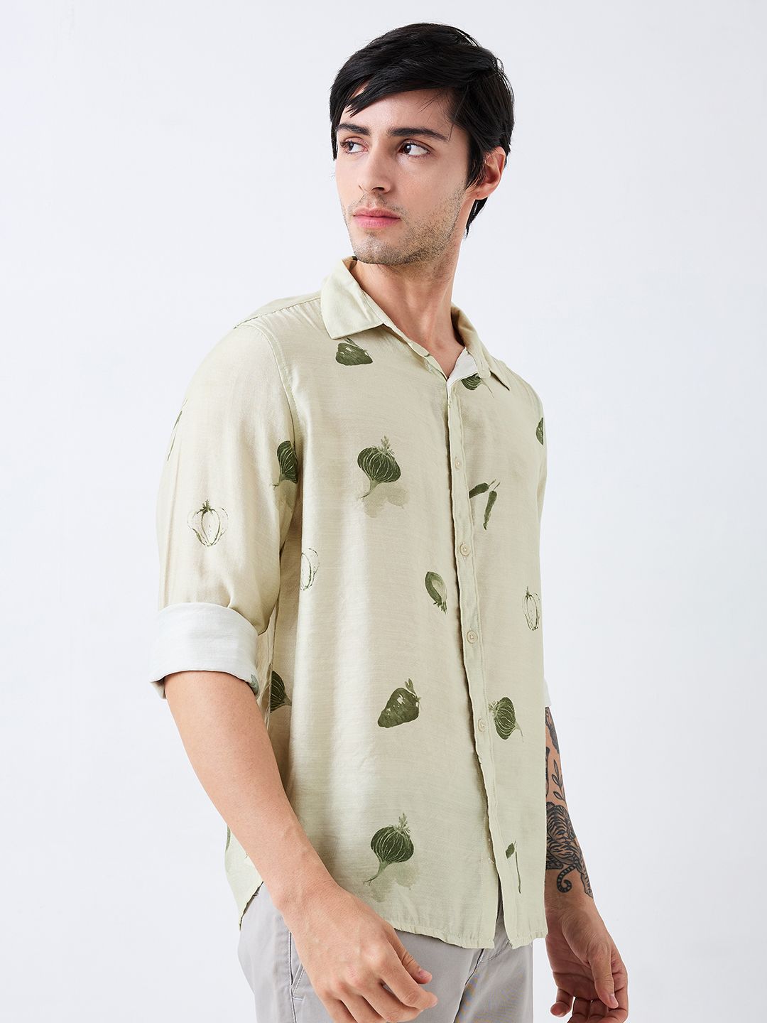 SPYKAR Men Spread Collar Conversational Printed Casual Shirt