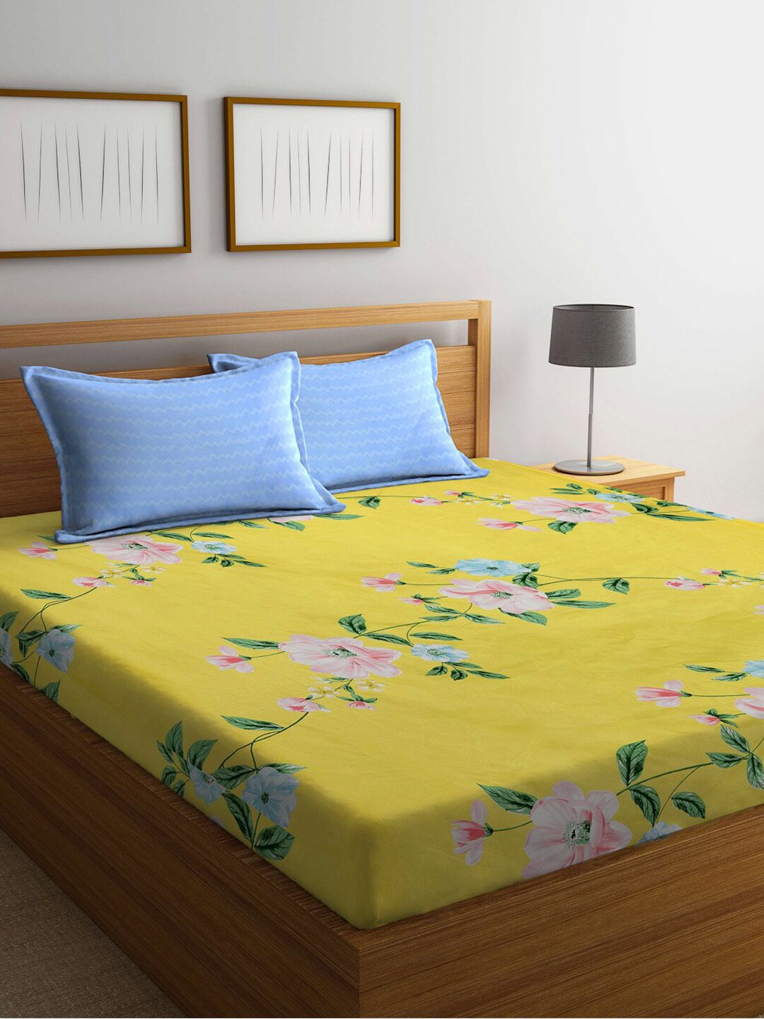 KLOTTHE Yellow & Pink Floral Printed 300 TC Fitted King Bedsheet With 2 Pillow Covers