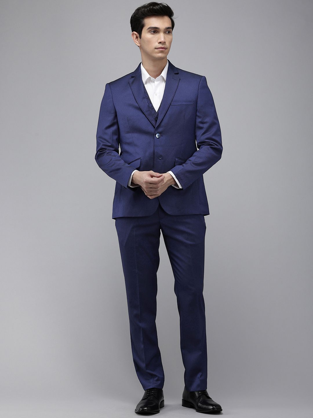 Park Avenue Super Slim Fit Notched Lapel Collar Single Breasted 3-Piece Party Wear Suit