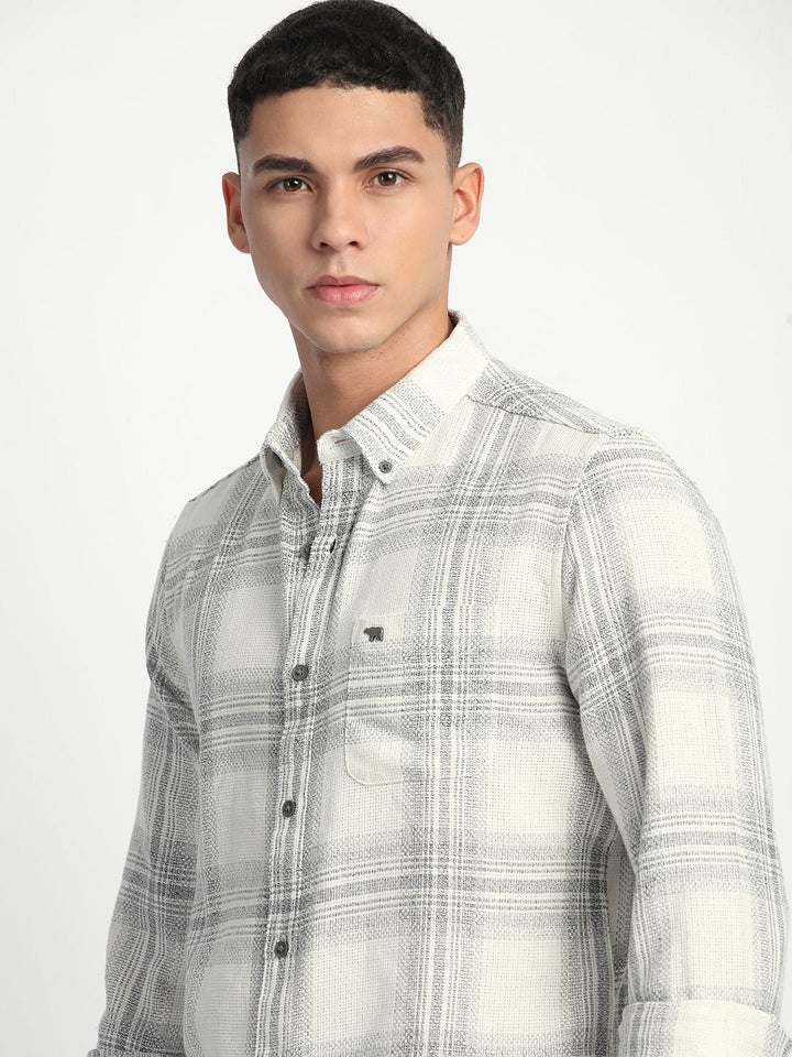 THE BEAR HOUSE Men Slim Fit Tartan Checks Button-Down Collar Opaque Casual Shirt