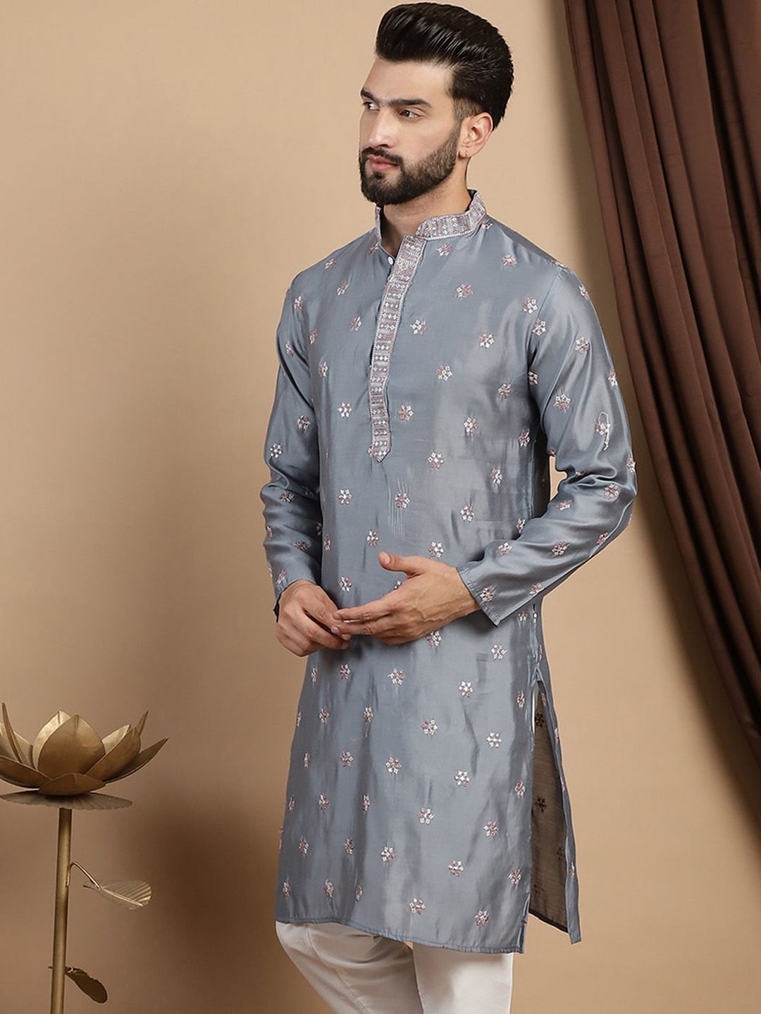 Anouk Floral Embroidered Thread Work Cotton Silk Straight Kurta