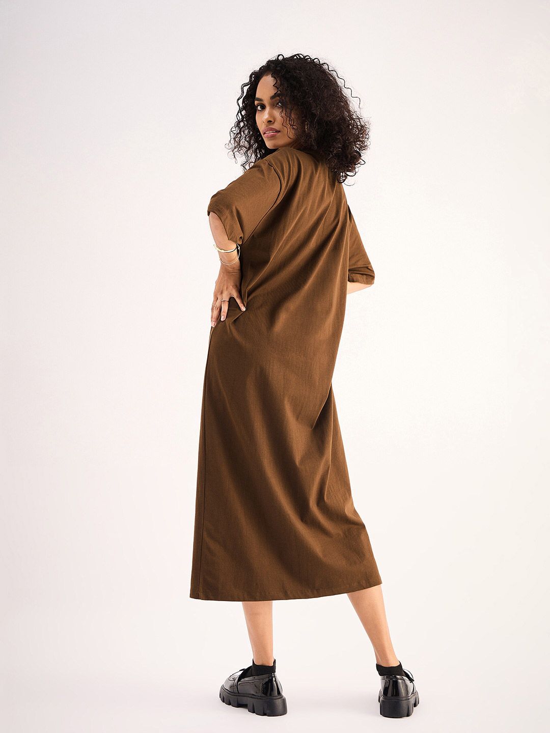 SASSAFRAS BASICS Round Neck Short Sleeves Cotton Oversized T-shirt Midi Dress