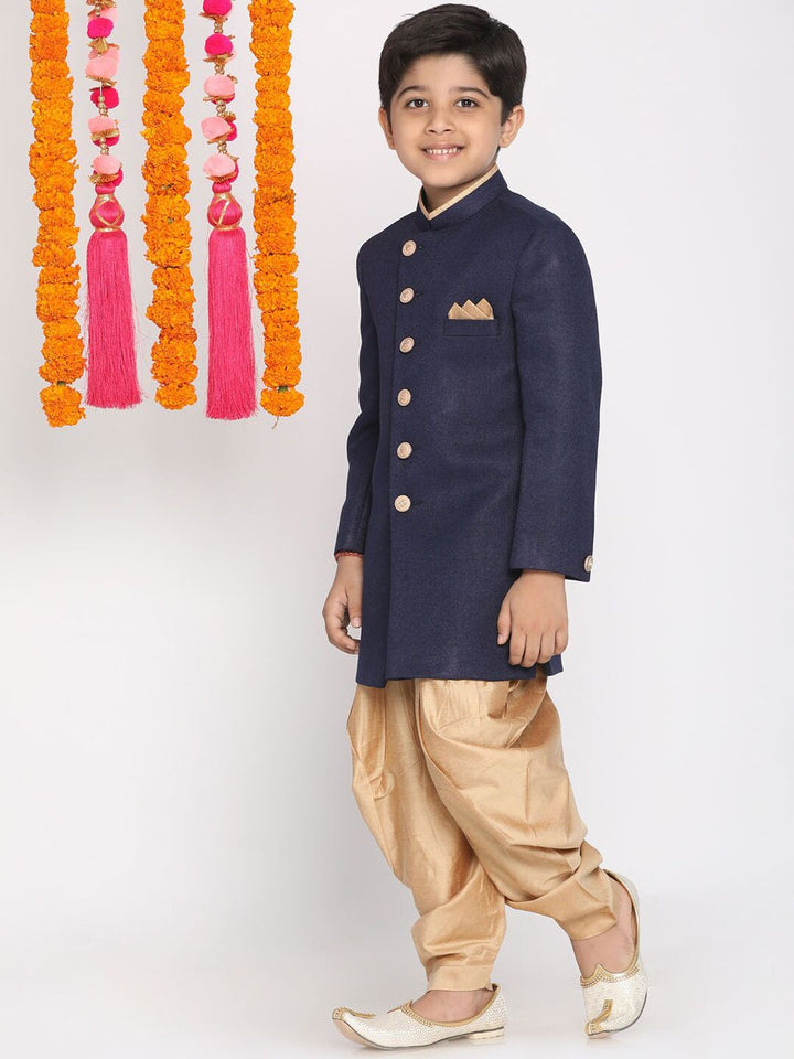 VASTRAMAY Boys Navy Blue & Gold-Coloured Solid Slim-Fit Jute Cotton Sherwani Set