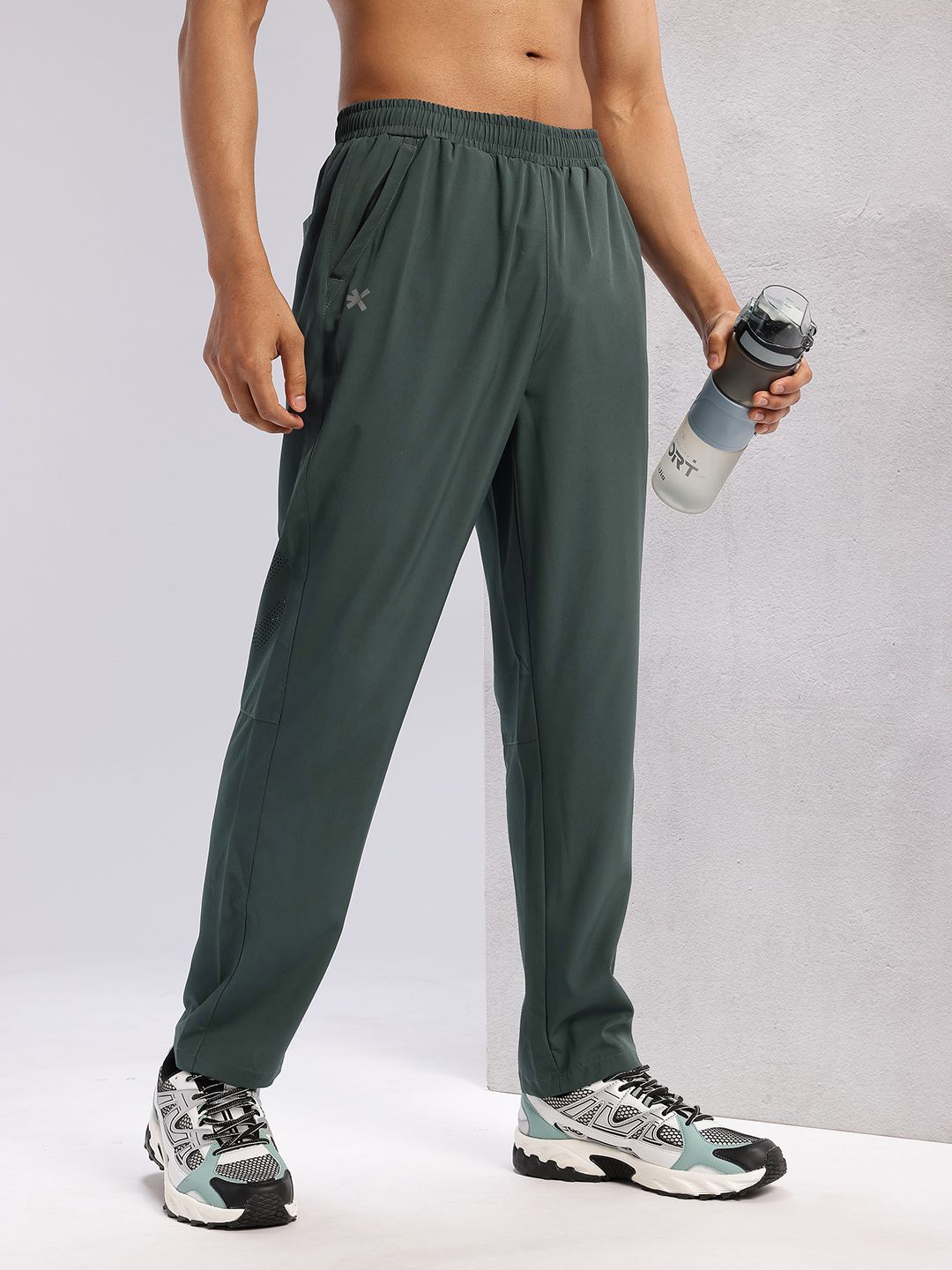 HRX by Hrithik Roshan Men Typography Print Detail Mid-Rise Rapid-Dry Running Track Pants