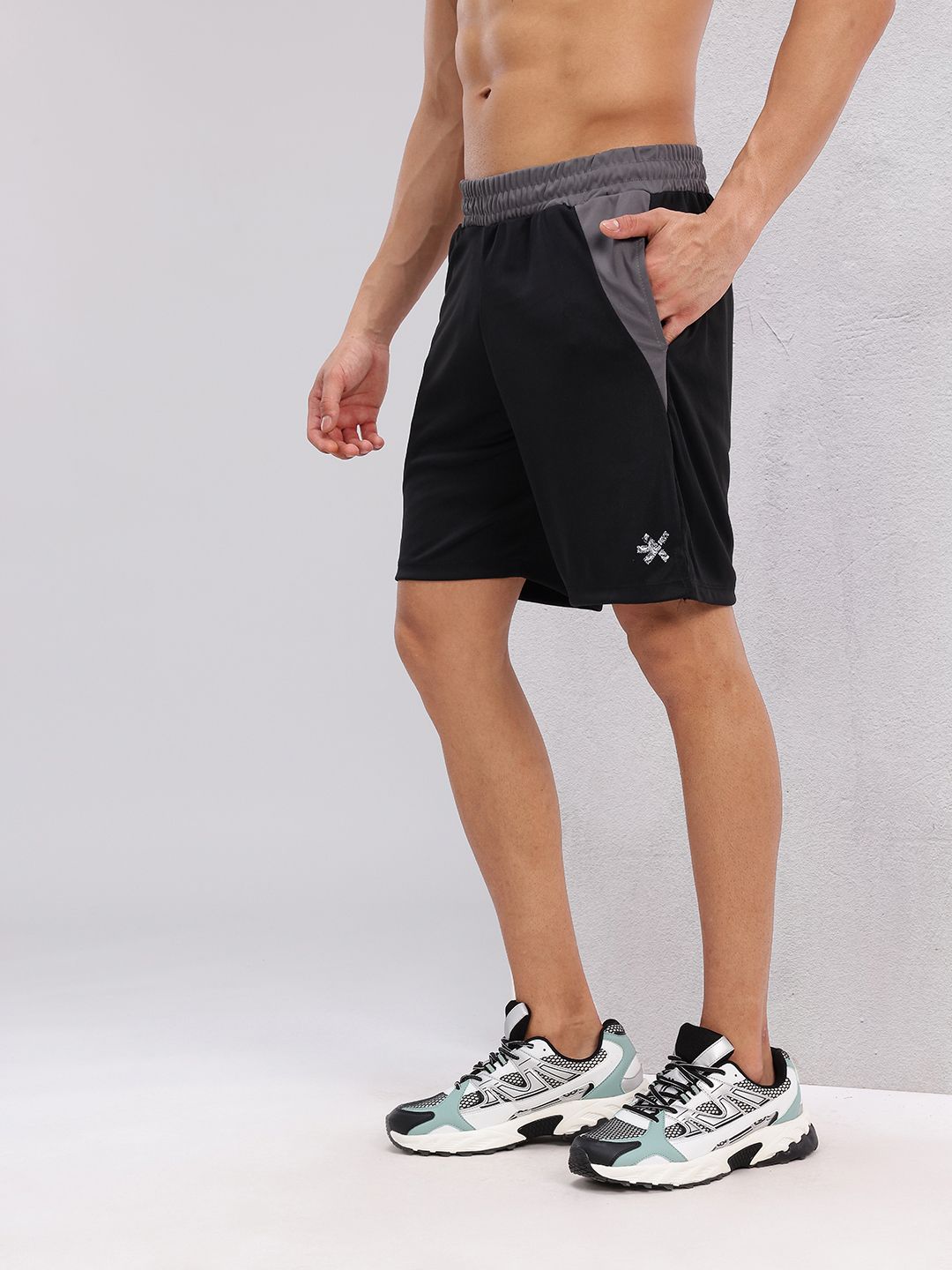 HRX by Hrithik Roshan Men Mid-Rise Training Shorts