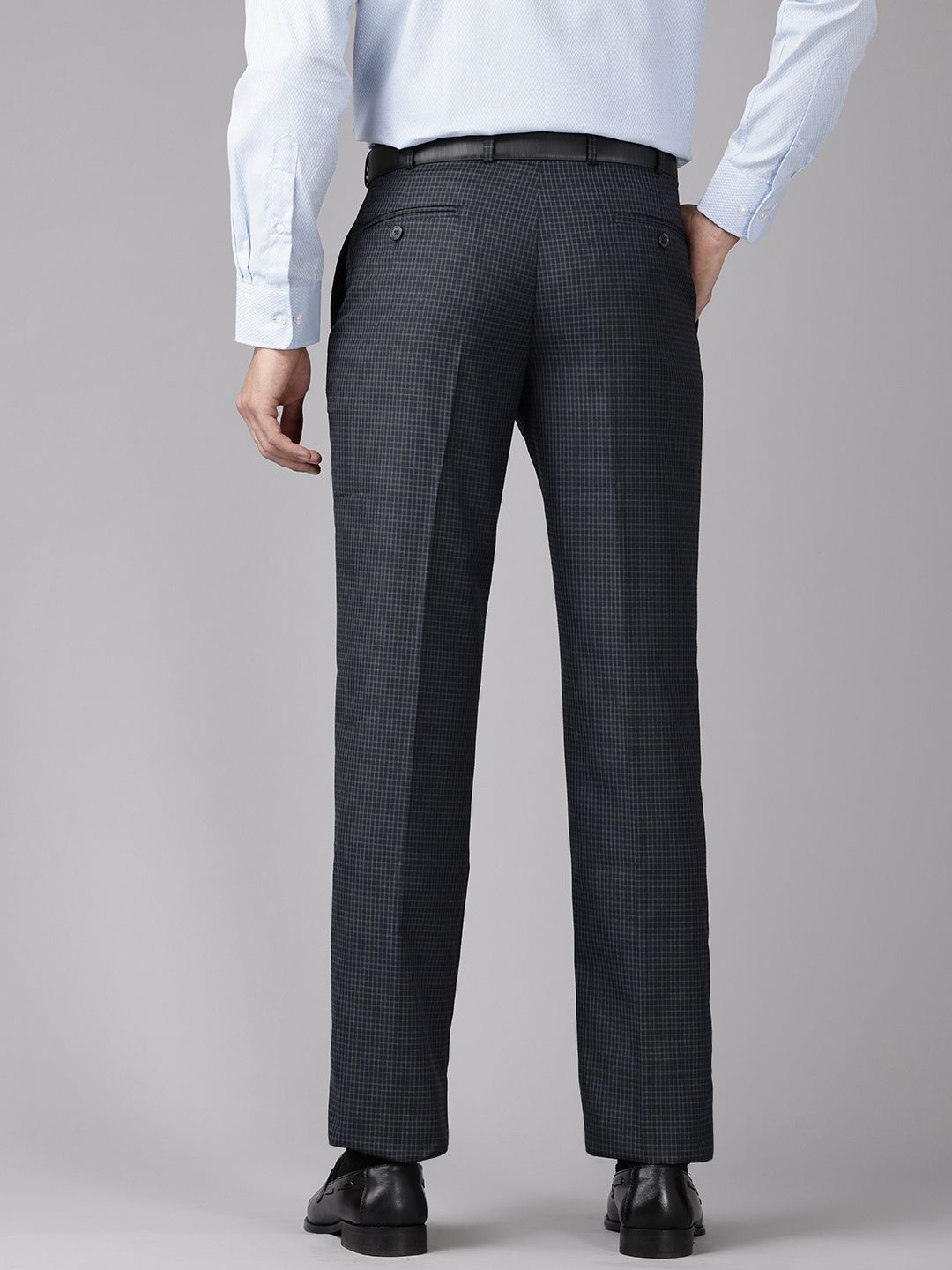 Park Avenue Men Checker Printed Formal Trousers