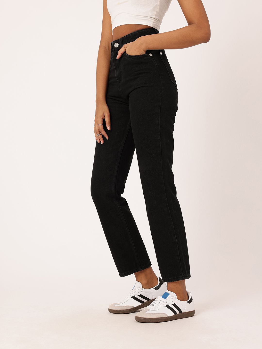 DressBerry Women Street Classic High Rise Straight Fit Jeans