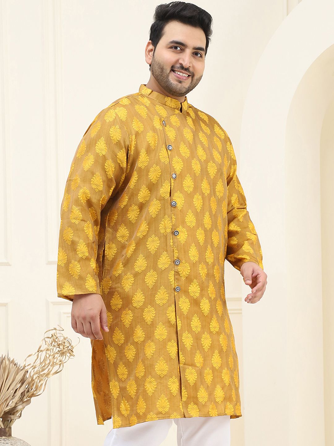 SOJANYA Plus Ethnic Motifs Printed Mandarin Collar Long Sleeves Cotton Silk Straight Kurta