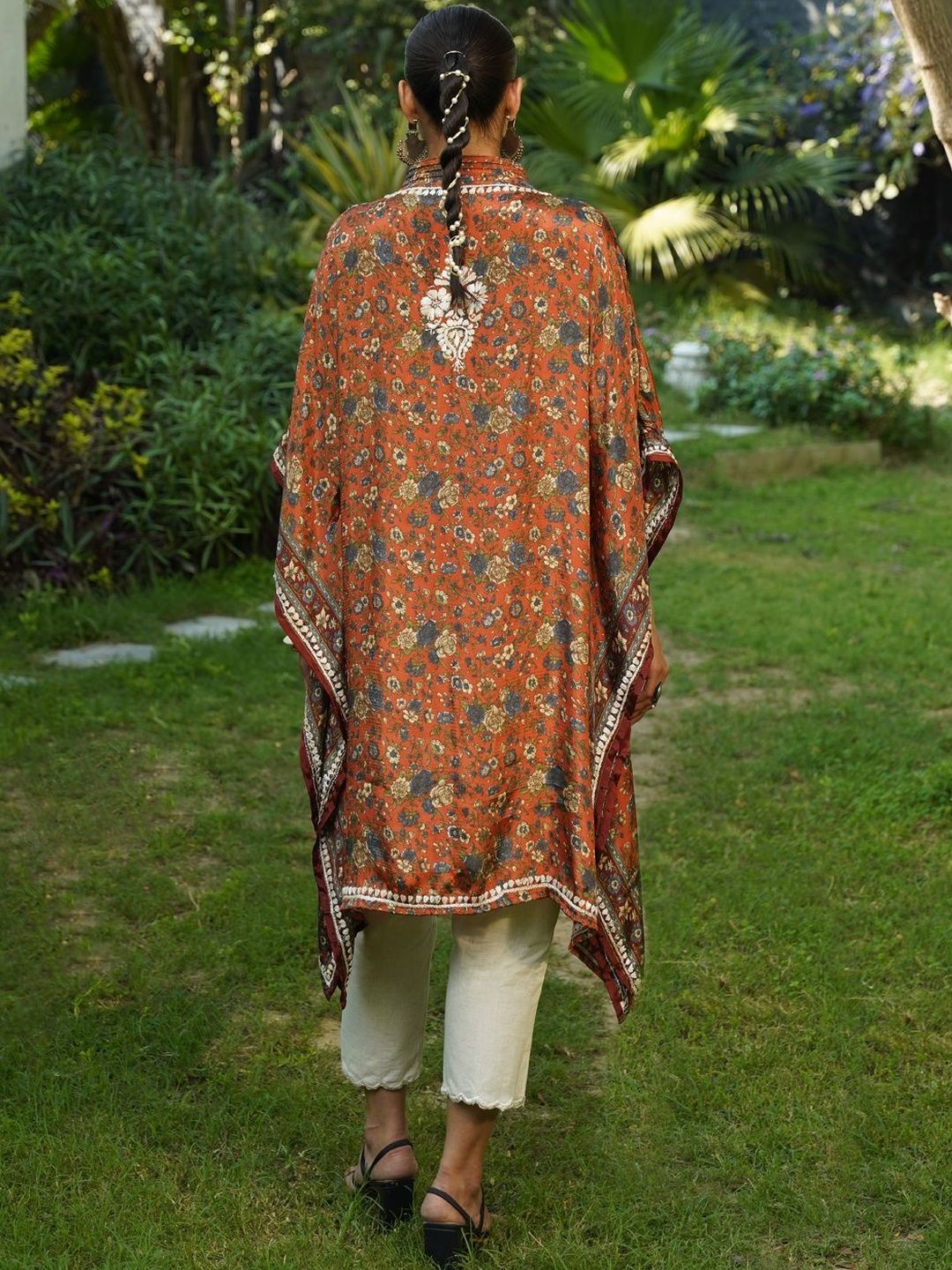 House of Chikankari Women Printed Chikankari Crepe Kaftan Kurta