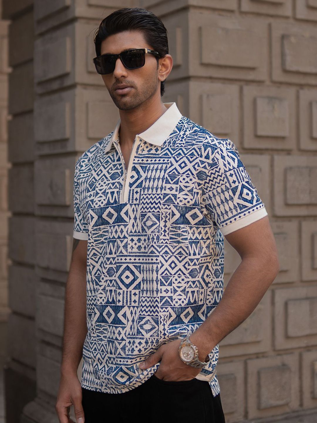 Powerlook Men Geometric Printed Polo Collar T-shirt