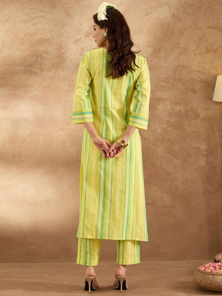 Indo Era Women Floral Embroidered Regular Thread Work Pure Cotton Kurta with Trousers