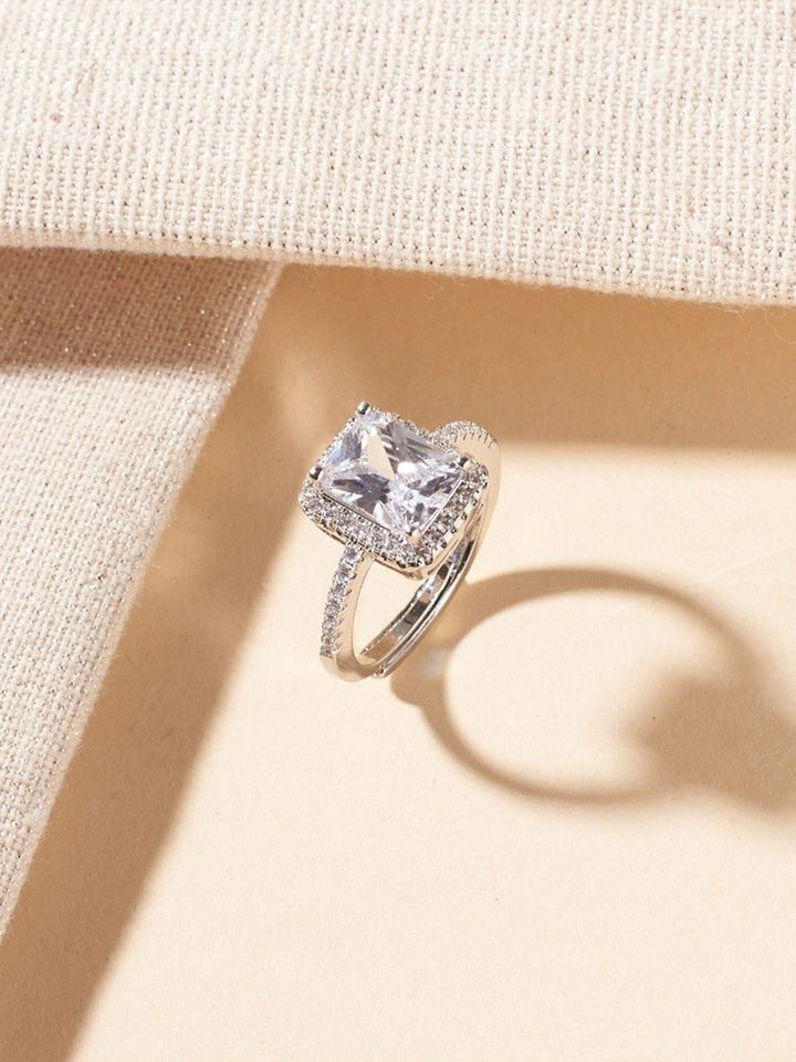 Cincin jari solitaire solitaire berlapis asin