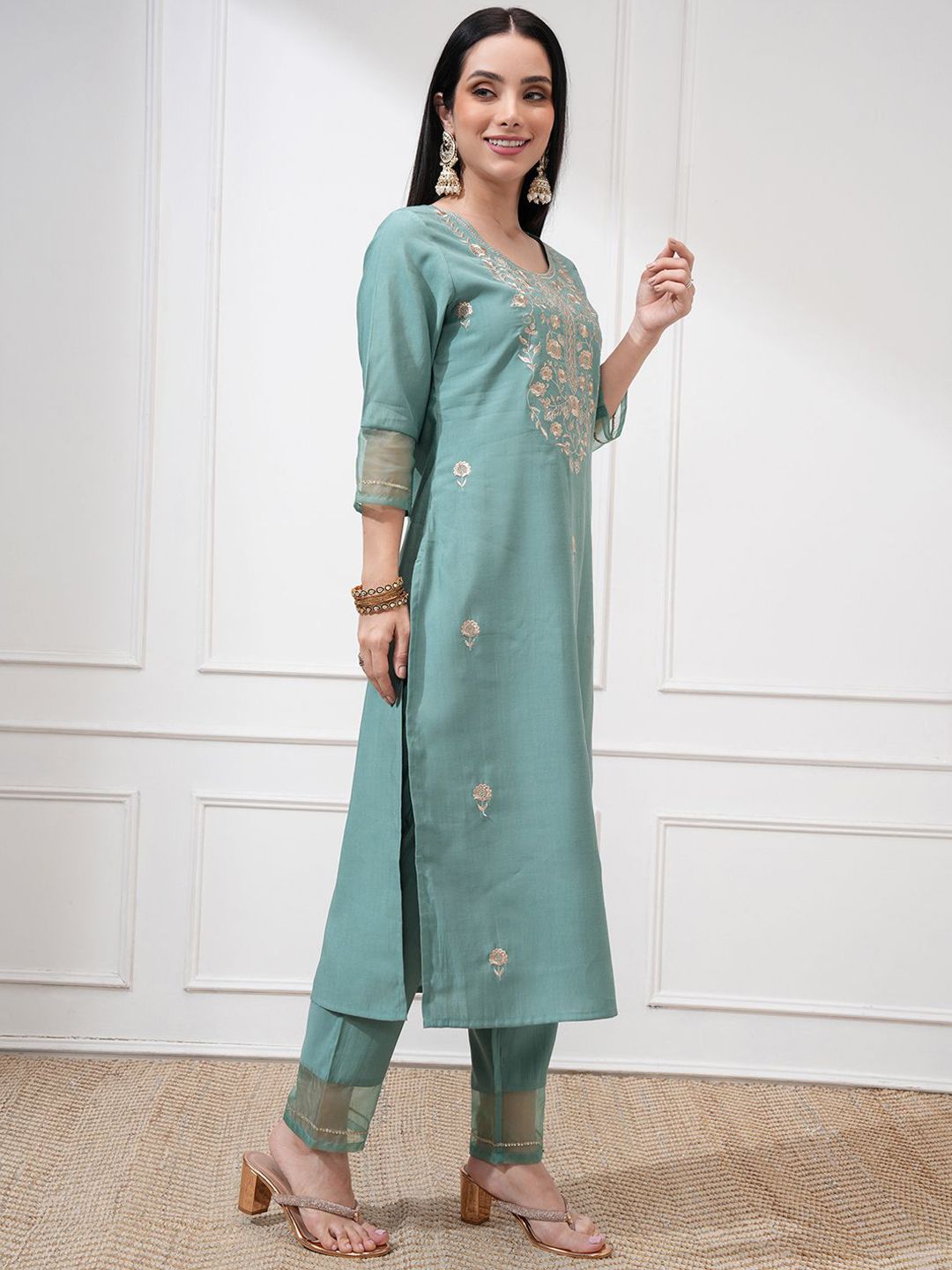 Vishudh Women Sea Embroidered New Roman Kurta with Bott0m and Nylon Organza Dupatta