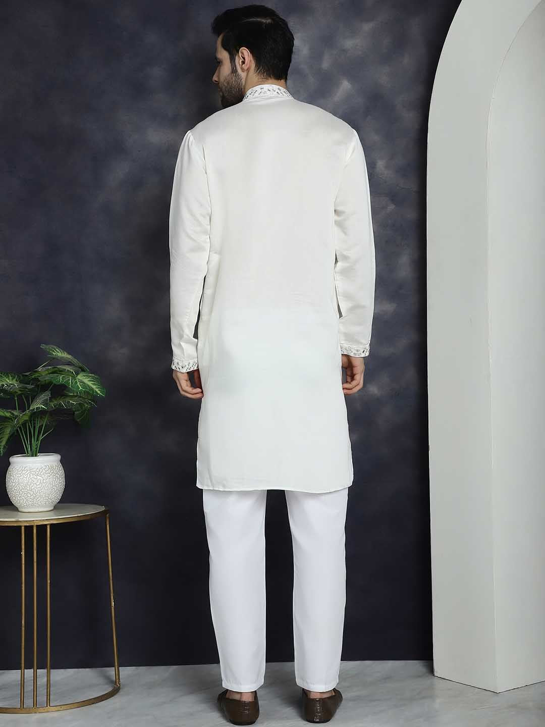 Jompers Geometric Embroidered Regular Mirror Work Kurta With Pyjamas