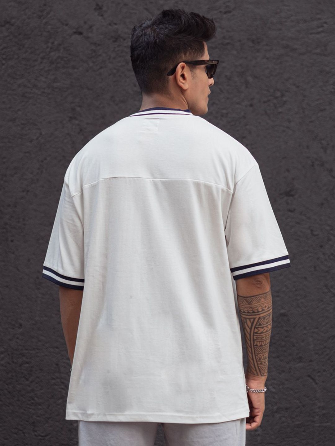 Powerlook Men Typography Printed Round Neck Cotton Oversized T-shirt