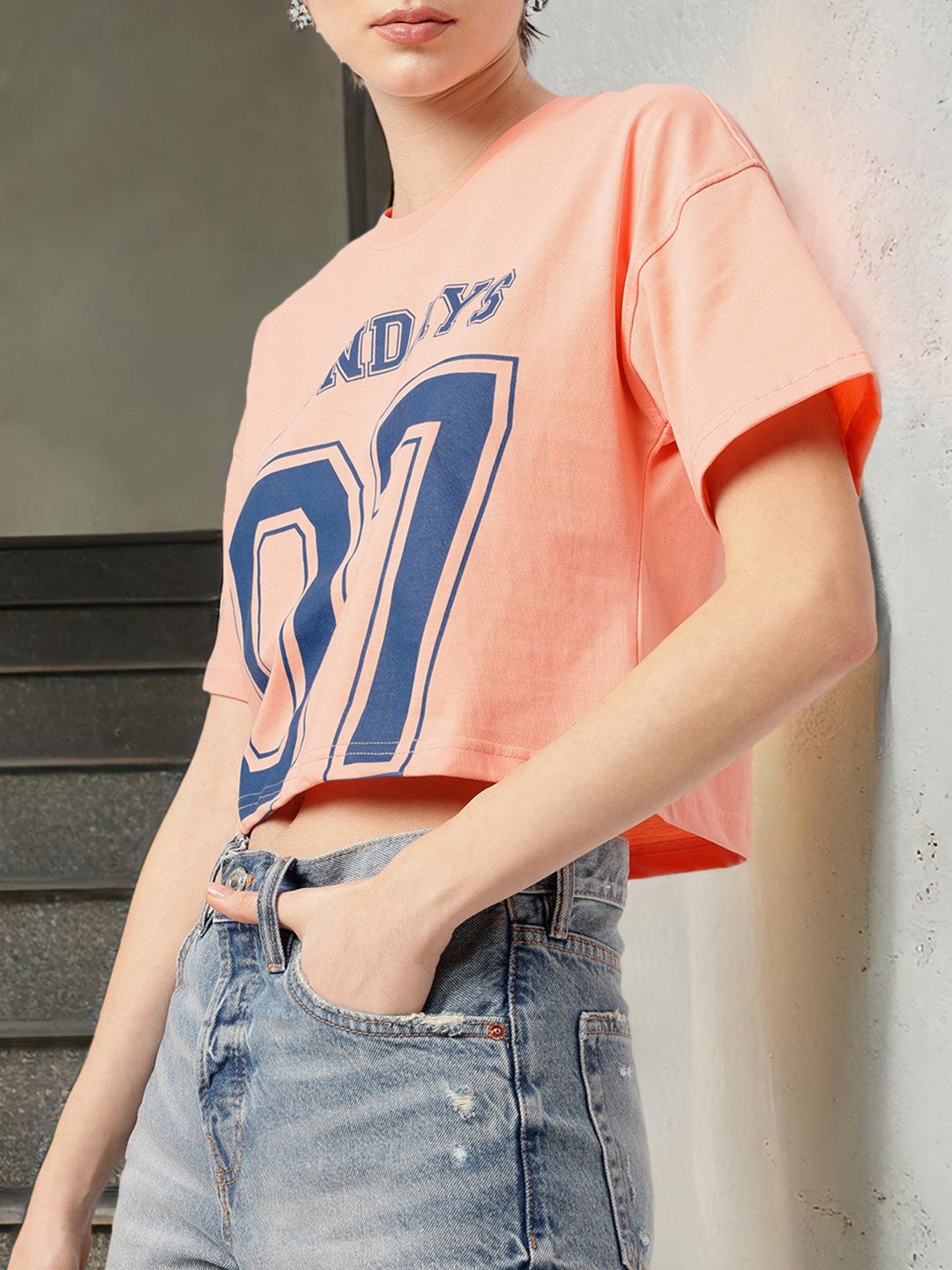 DressBerry Sporty Blend Printed Boxy Fit Crop T-Shirt