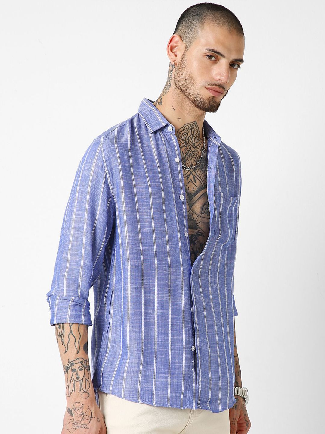 VASTRADO Men Classic Slim Fit Vertical Striped Pure Cotton Casual Shirt