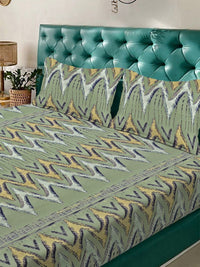Myntra Elegant Homes Green Chevron Polycotton 300 TC King Fine Bedsheet with 2 Pillow Covers-98 x 89 inches