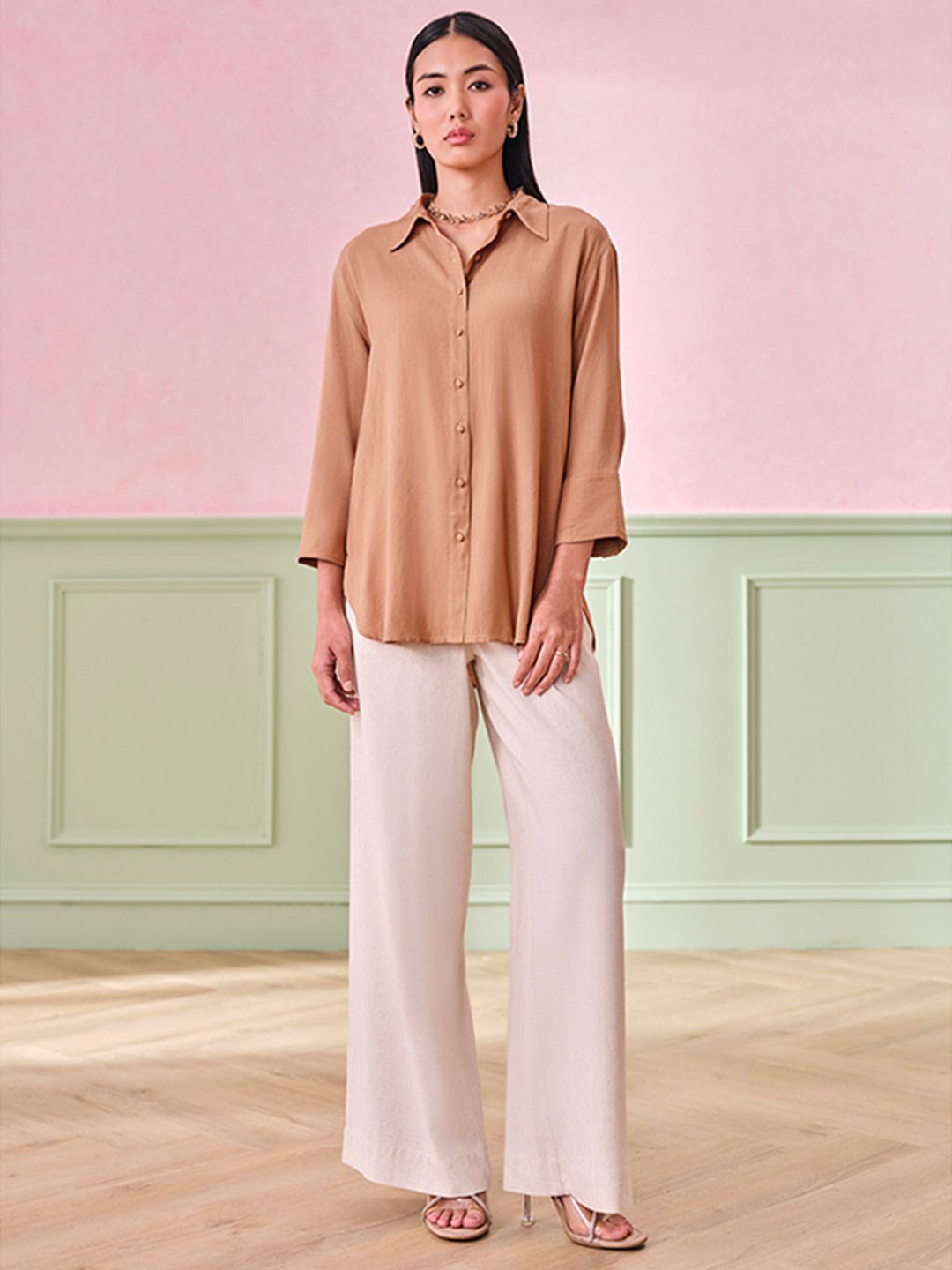 AND Women Solid Shirt Collar Top