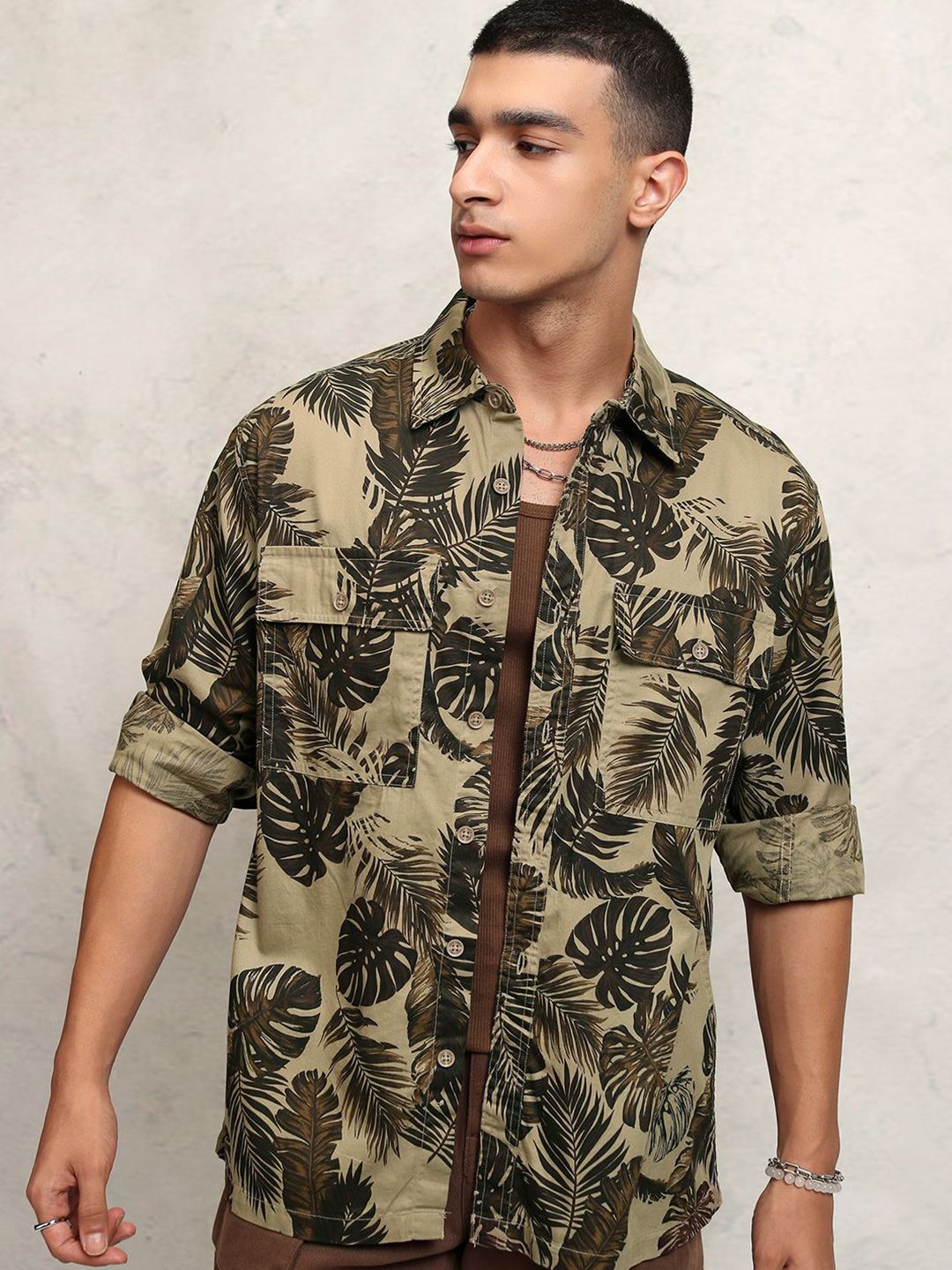 HIGHLANDER Men Tropical Printed Oversized Shirt With Flap Pockets