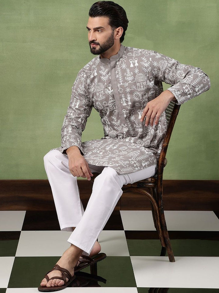 SOJANYA Men Embroidered Thread Work Kurta