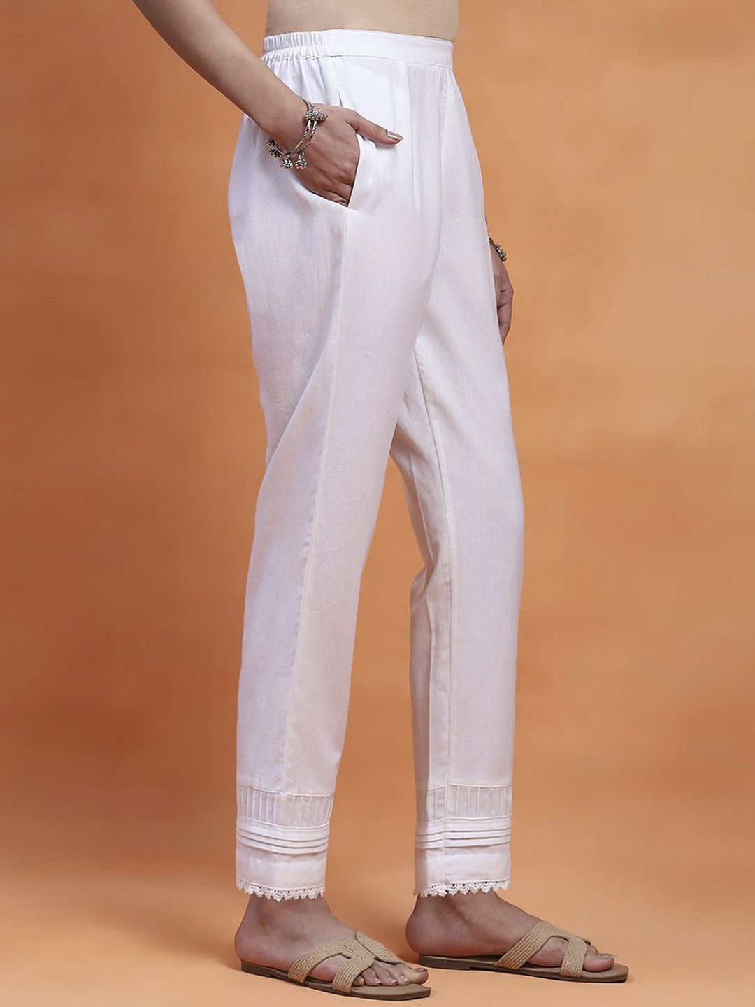 House of Chikankari Women White Cotton Solid Seluar