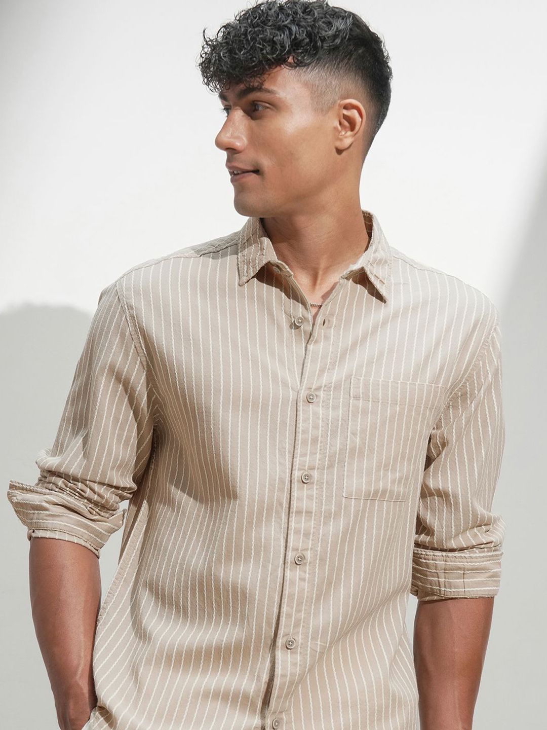 HIGHLANDER Men Comfort Relaxed Fit Vertical Striped Spread Collar Casual Shirt