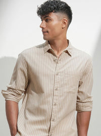 HIGHLANDER Men Comfort Relaxed Fit Vertical Striped Spread Collar Casual Shirt