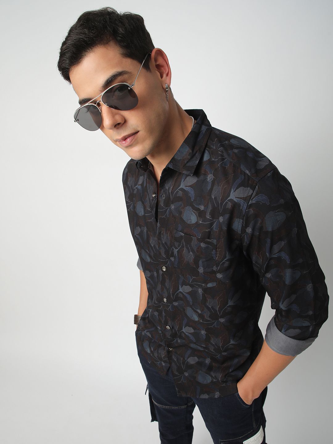 VASTRADO Men Classic Spread Collar Floral Printed Cotton Slim Fit Casual Shirt