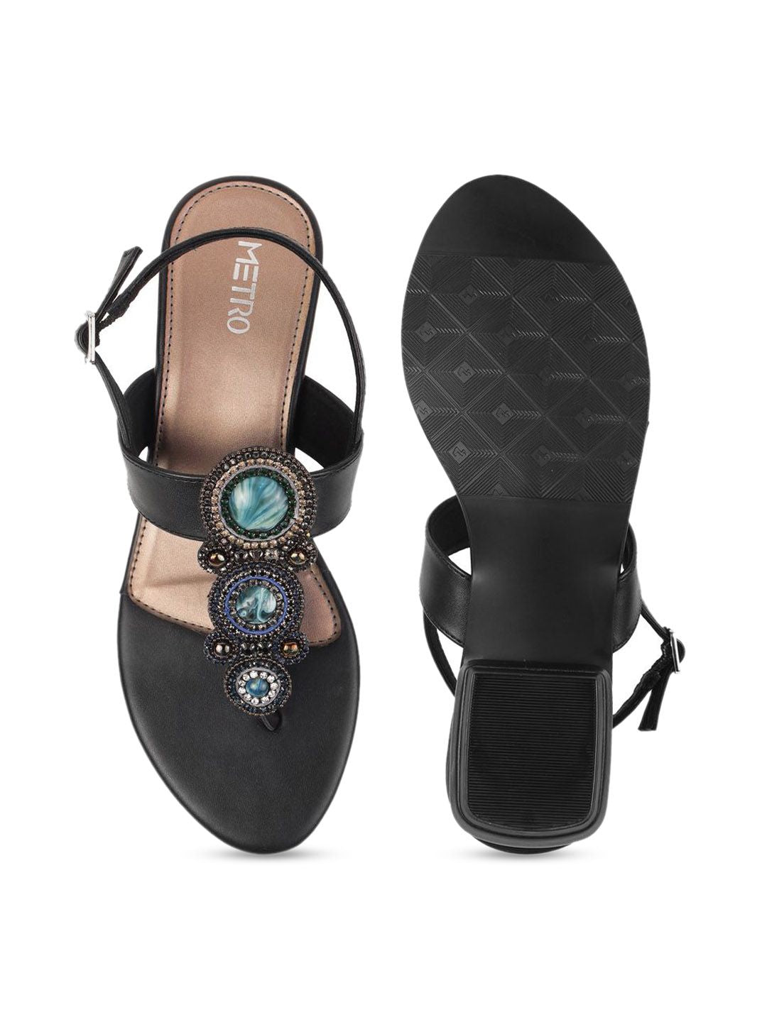 Metro Women Embellished Ethnic Block Sandals