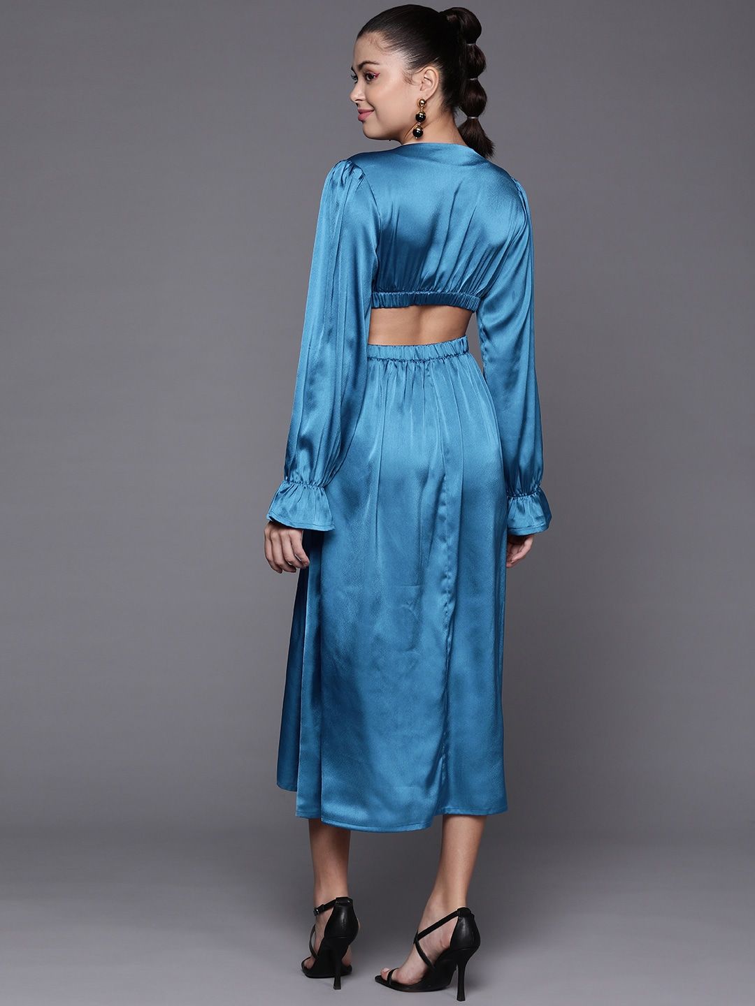 SASSAFRAS Women Blue Solid A-Line Midi Dress