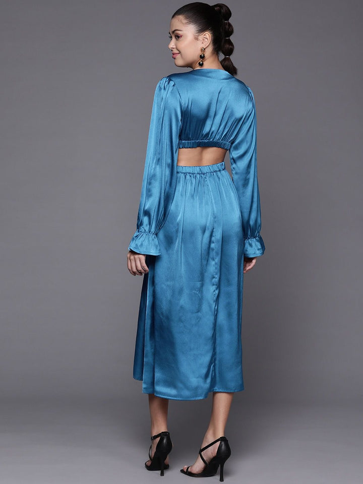 SASSAFRAS Women Blue Solid A-Line Midi Dress
