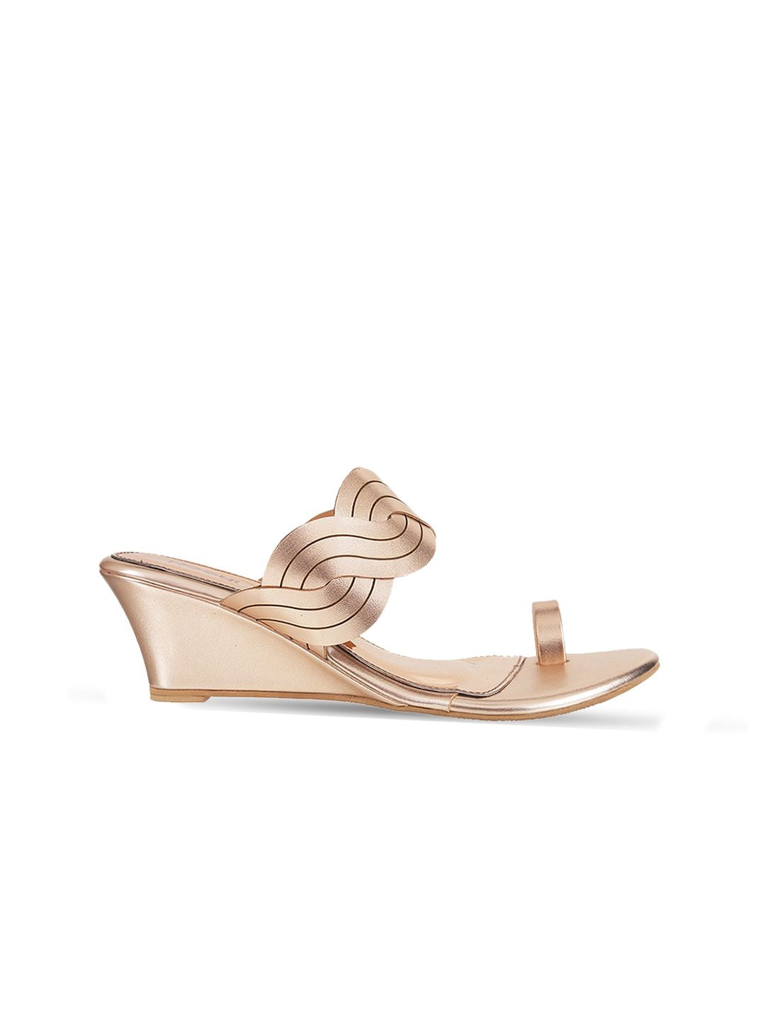 Mochi Women Solid Sandals