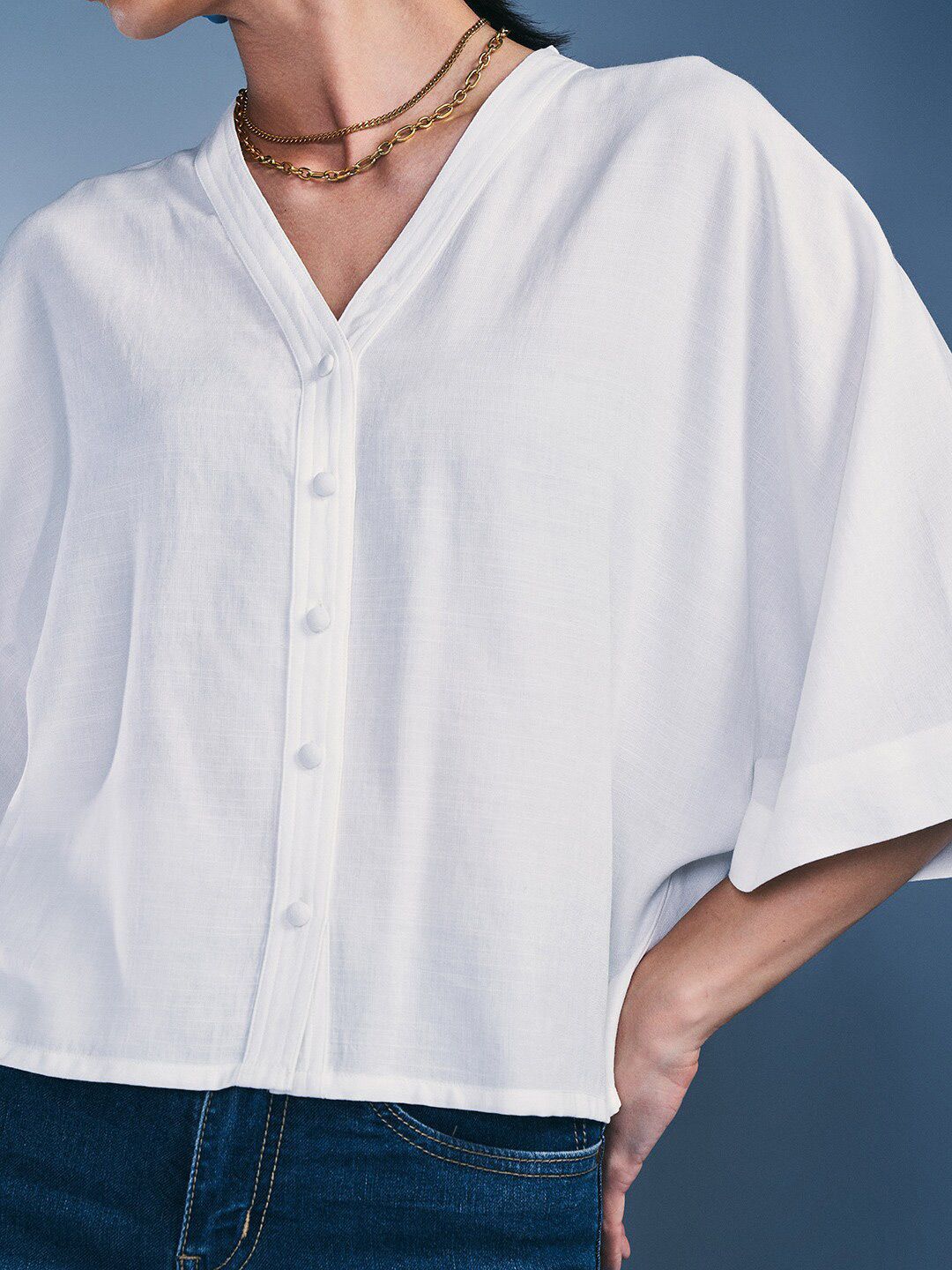 AND V-Neck Extended Sleeves Shirt Style Top