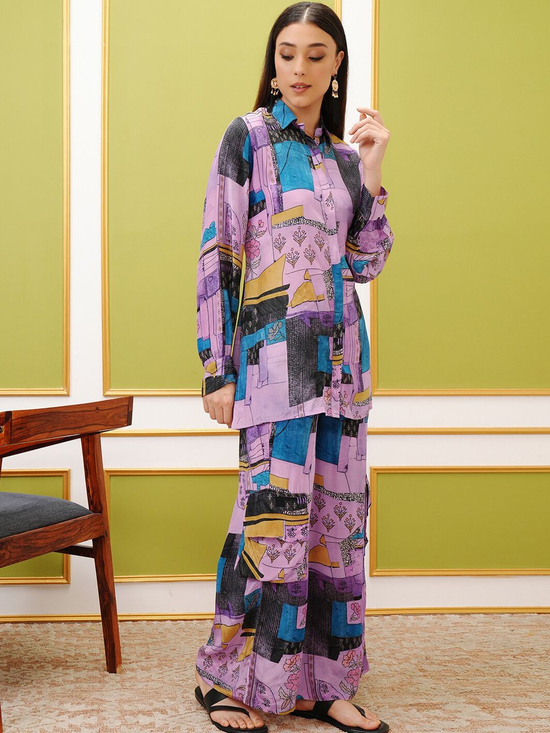 Vishudh Purple Printed Long Sleeves Shirt With Trouser