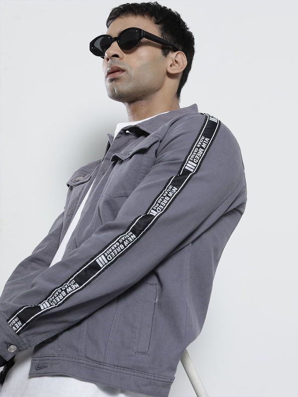 The Indian Garage Co Men Slim Fit Denim Trucker Jacket with Double Flap Pockets