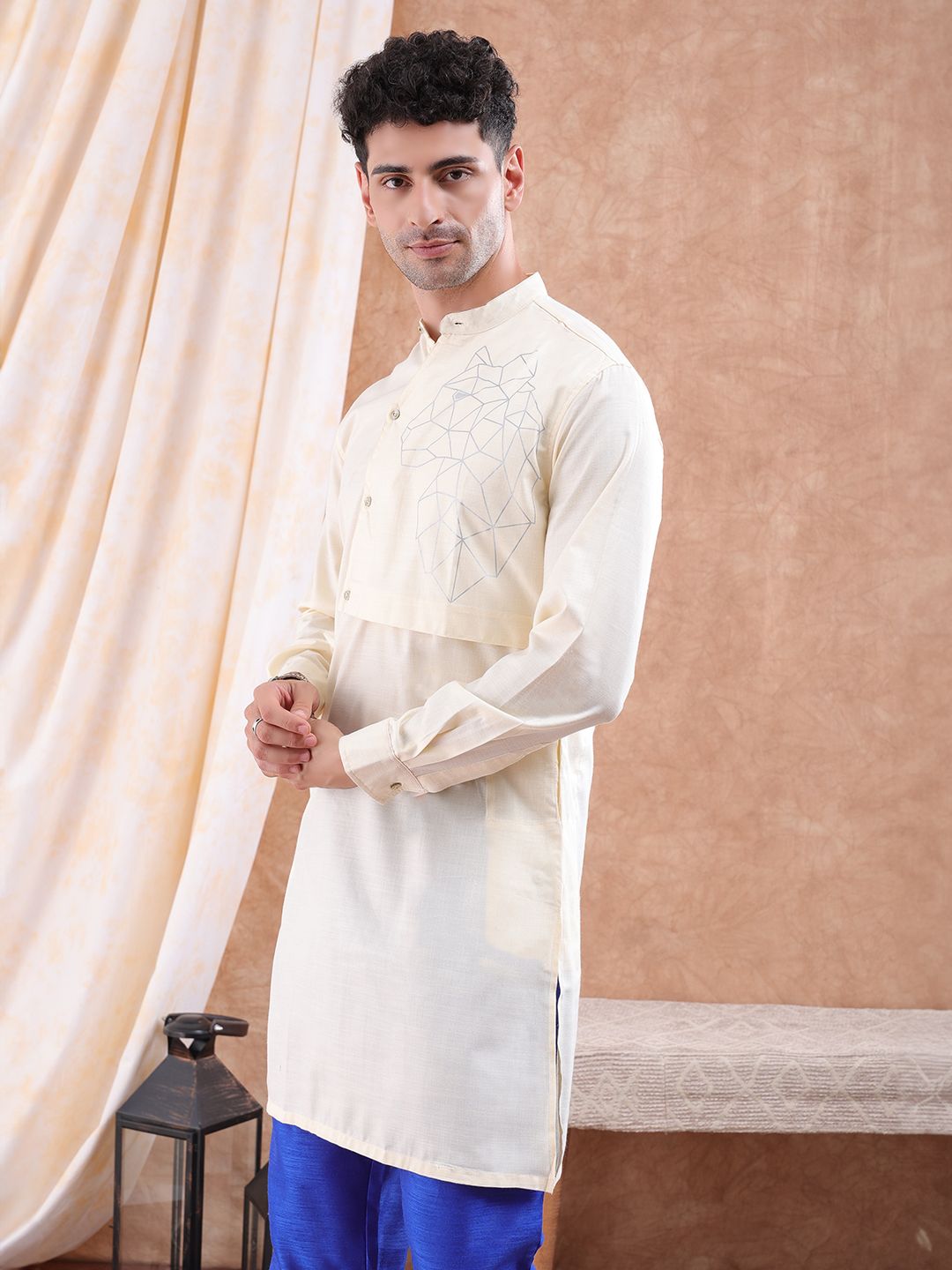 The Indian Garage Co Men Cream-Coloured Printed Detail Layered Kurta