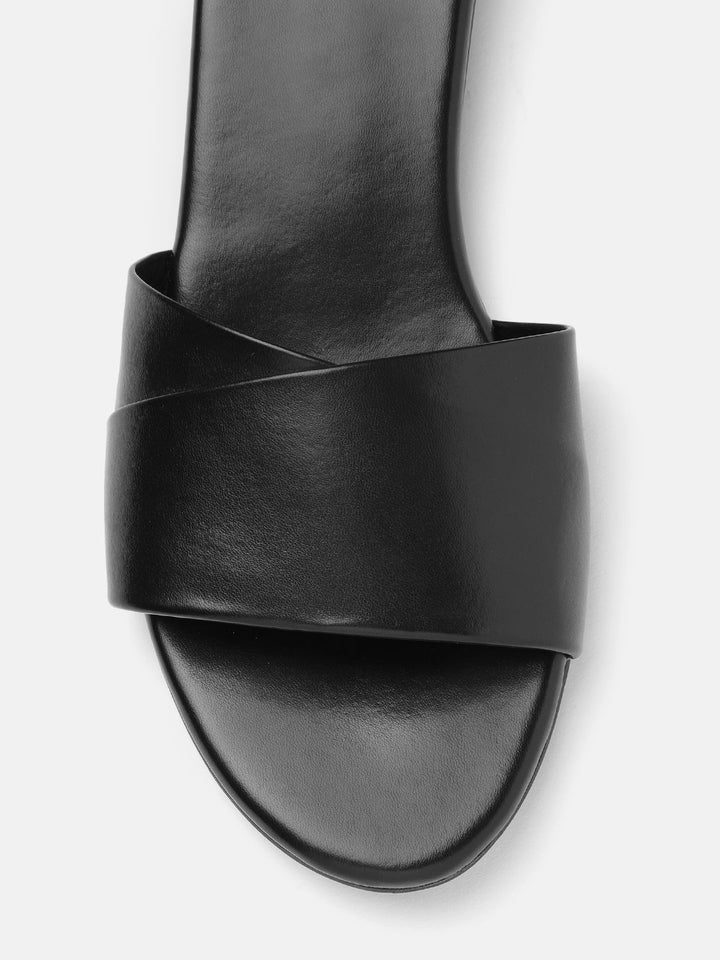 Lino Perros Women Open Toe Flats
