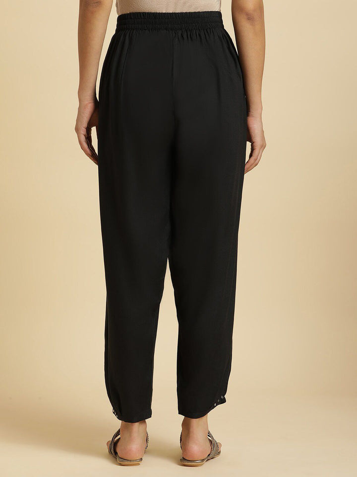 W Women Straight Fit Cropped Trousers