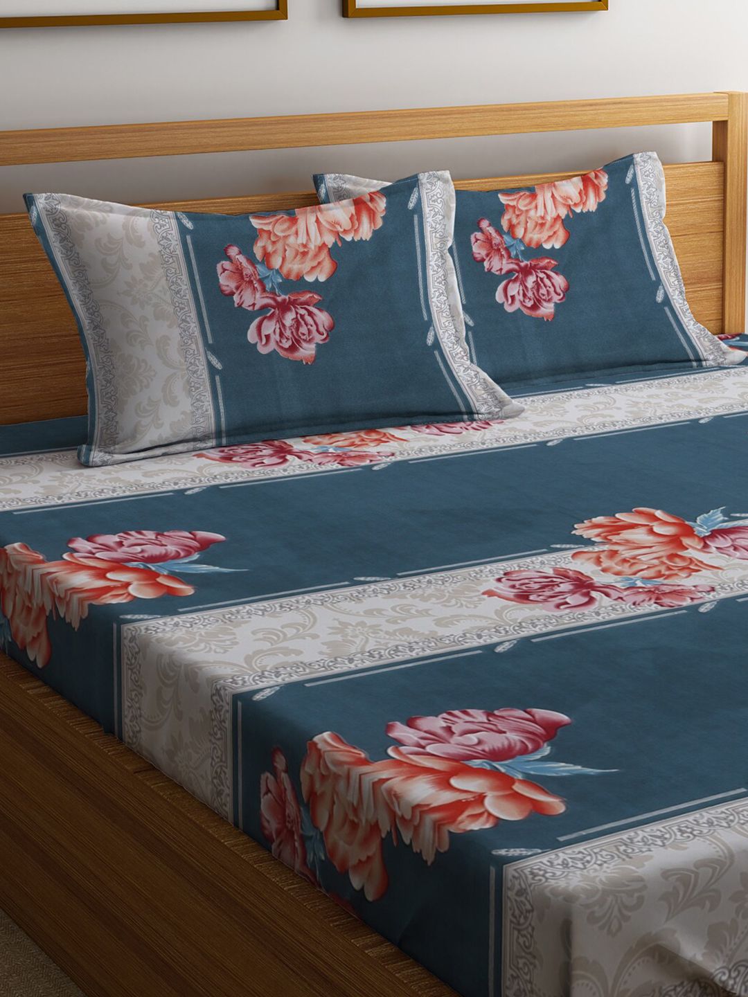 KLOTTHE Off White Floral Cotton Breathable 300 TC King Fine Bedsheet with 2 Pillow Covers-98 x 89 inches
