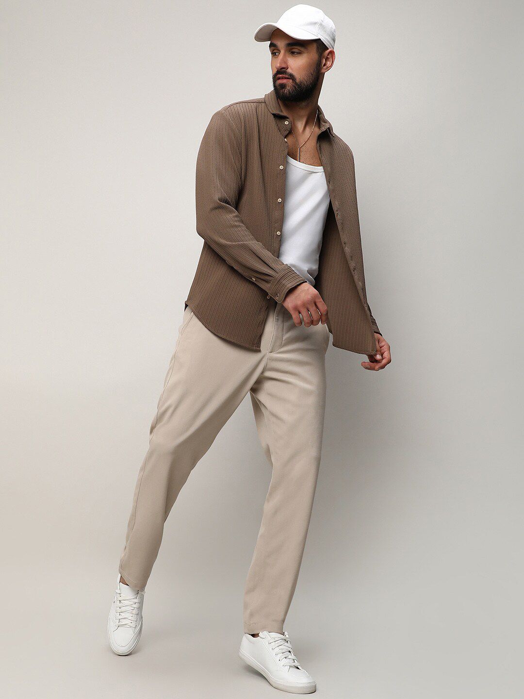 Campus Sutra Men Classic Opaque Casual Shirt