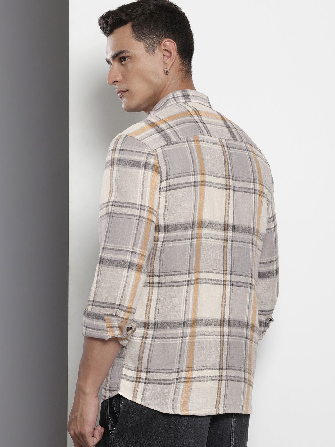The Indian Garage Co Pure Cotton Slim Fit Checked Casual Shirt