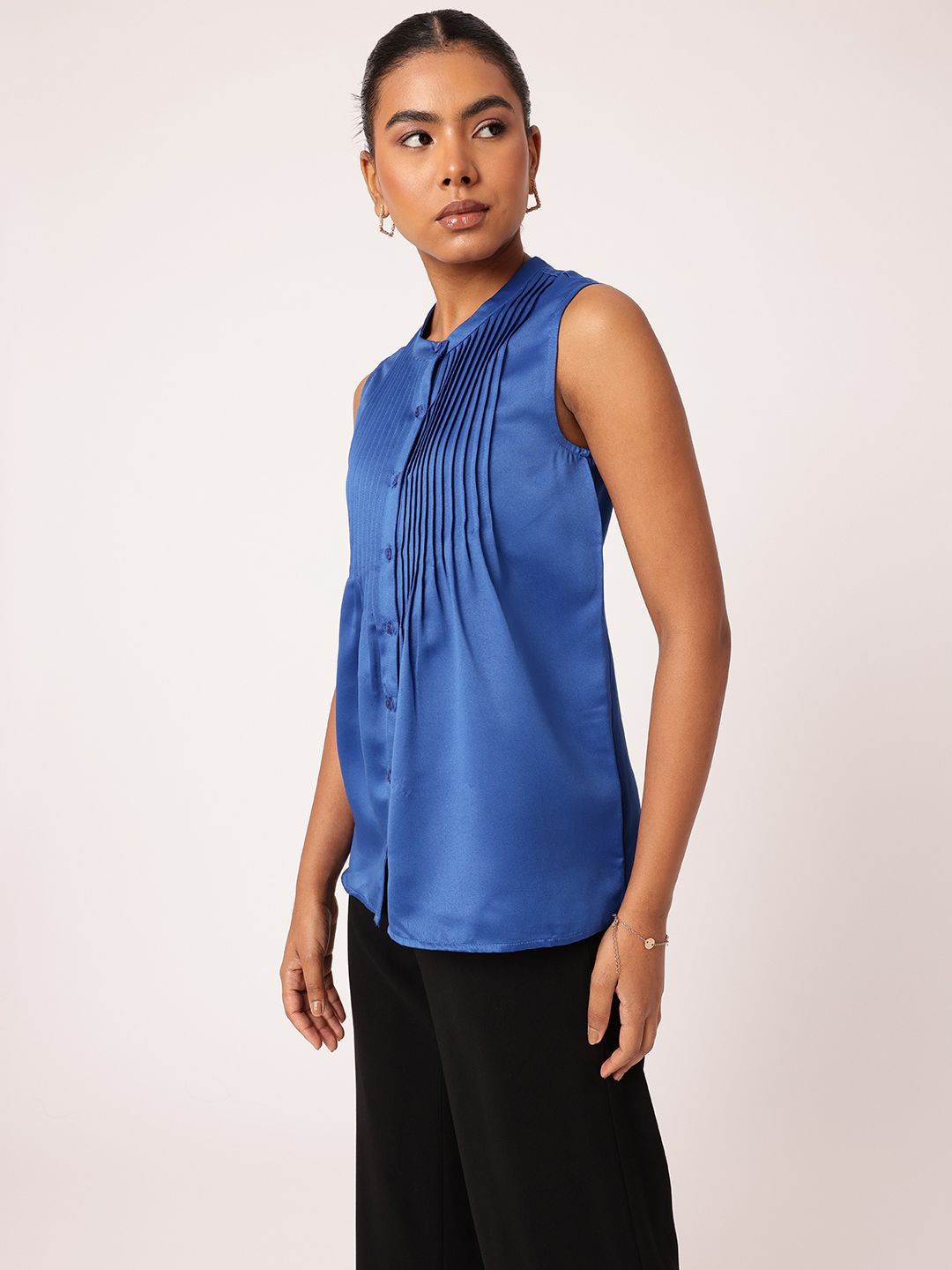 DressBerry Delicate Pleated Satin Finish Sleeveless Top