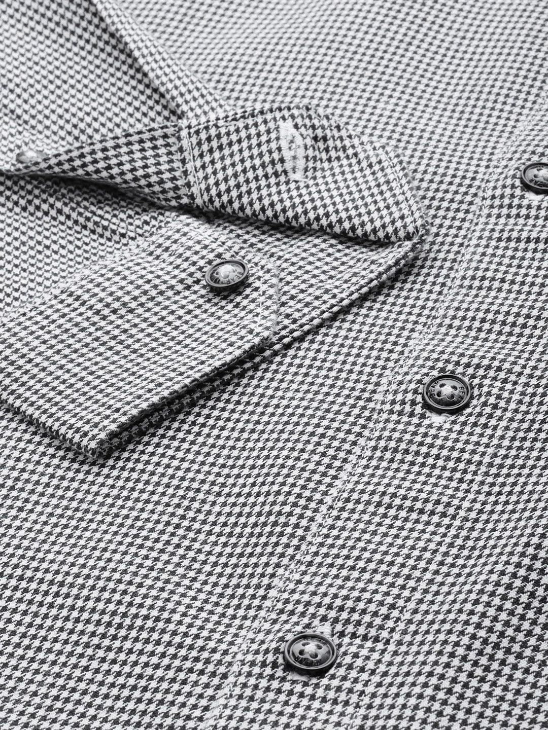 THE BEAR HOUSE Men Slim Fit Opaque Houndstooth Checked Pure Cotton Casual Shirt