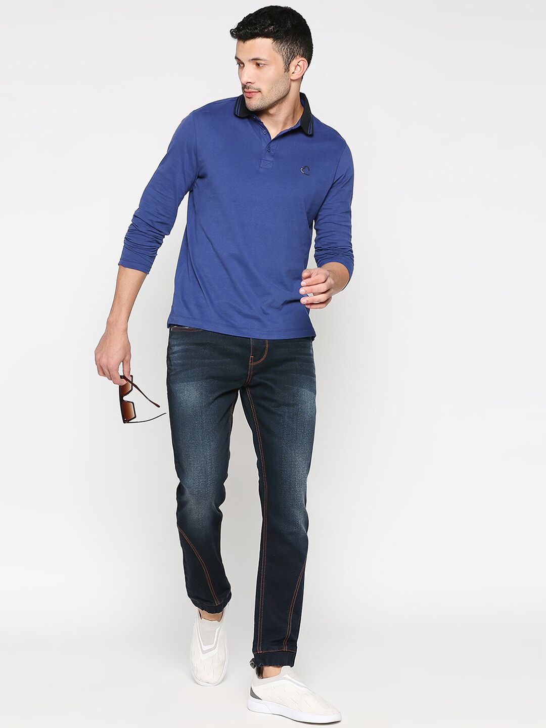 Being Human Men Mid-Rise Heavy Fade Dark Shade Clean Look Joggers