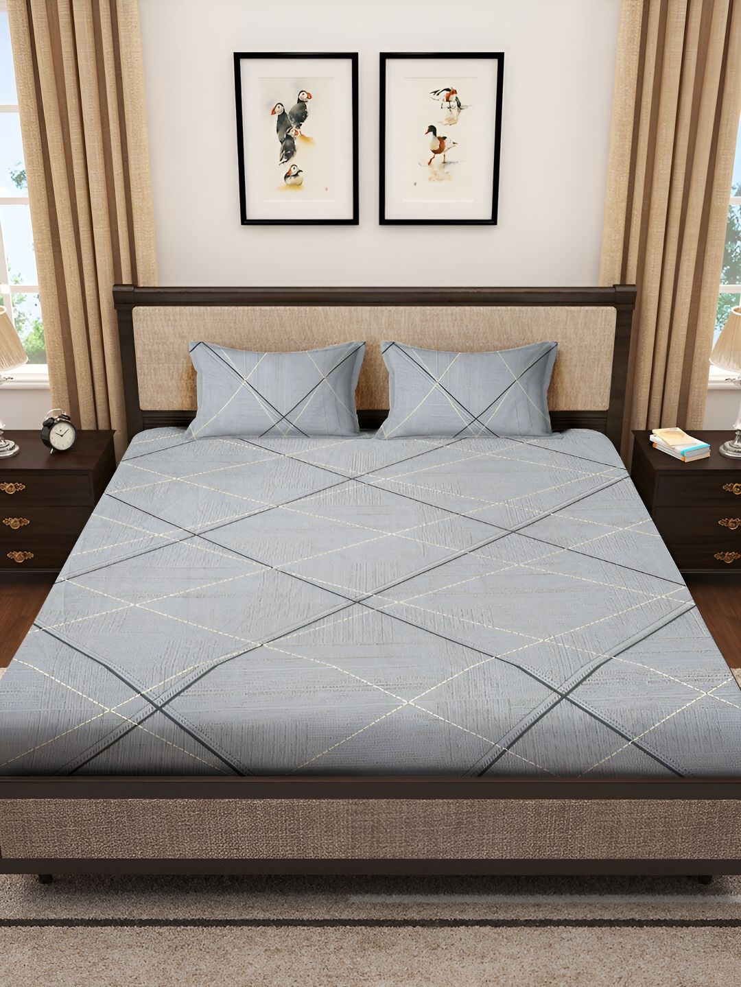 KLOTTHE Grey Geometric Cotton 300 TC King Bedsheet with 2 Pillow Covers-98 x 89 inches