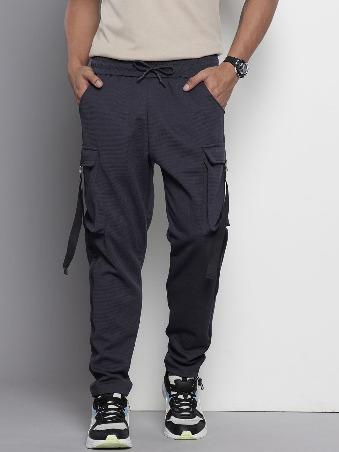 The Indian Garage Co Men Textured Relaxed Tapered Fit Joggers
